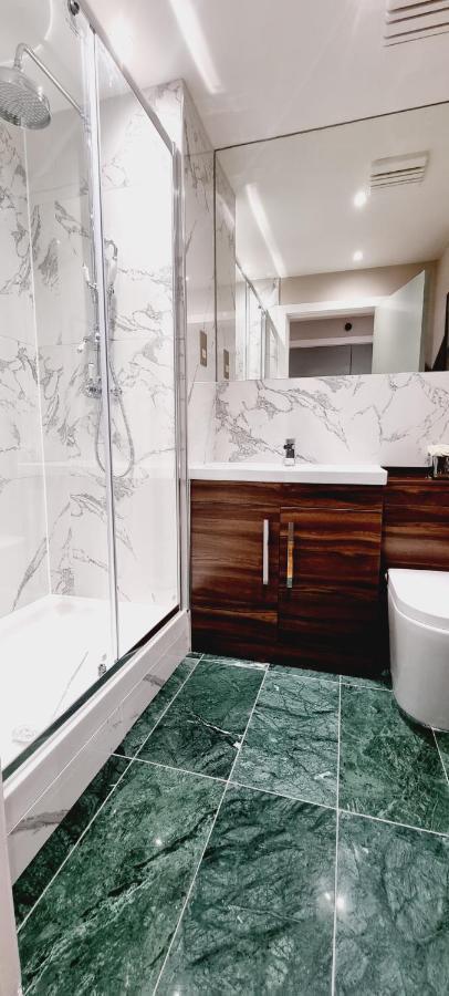 Double King Suite, Canary Wharf Waterfront Лондон Екстер'єр фото